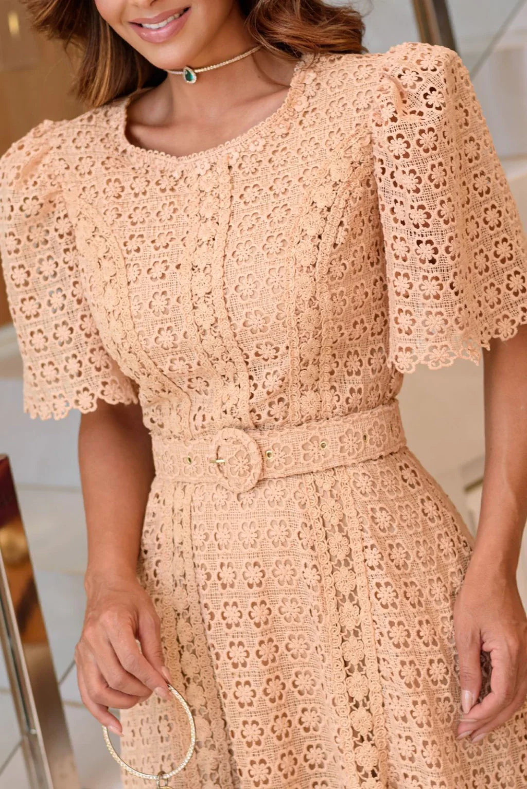 Vestido Lisa Richelieu Bordado Floral